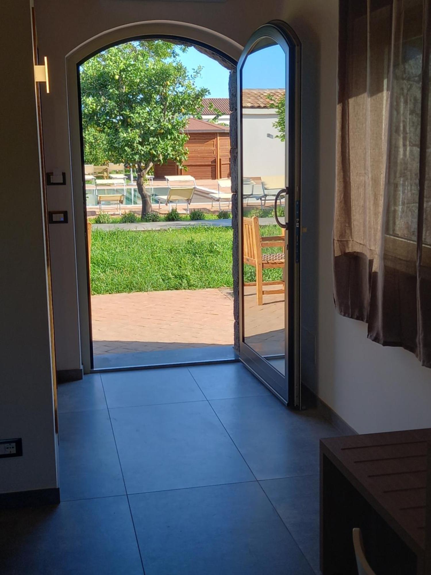 Agriturismo Lumia Resort Riposto Ngoại thất bức ảnh