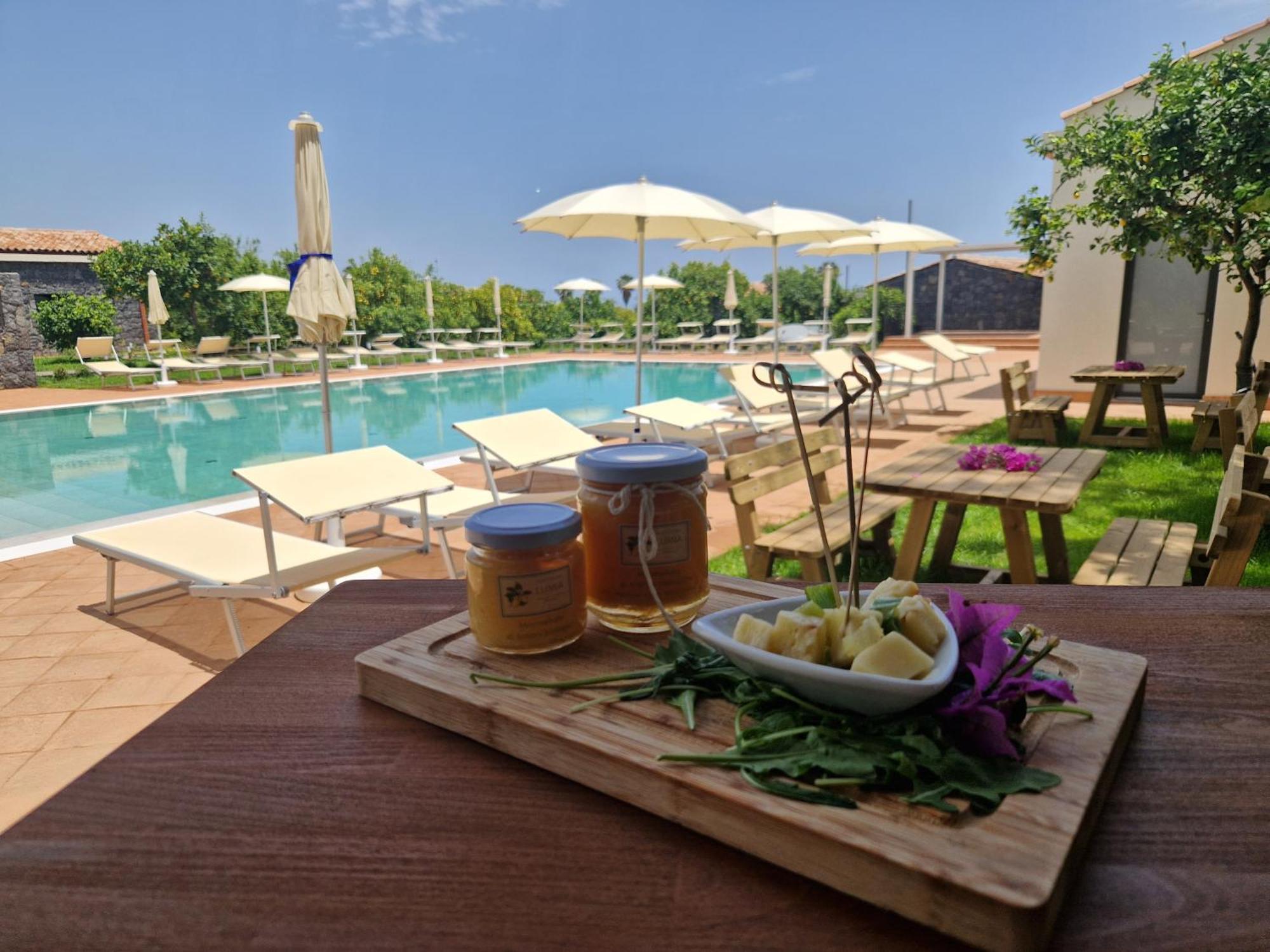 Agriturismo Lumia Resort Riposto Ngoại thất bức ảnh
